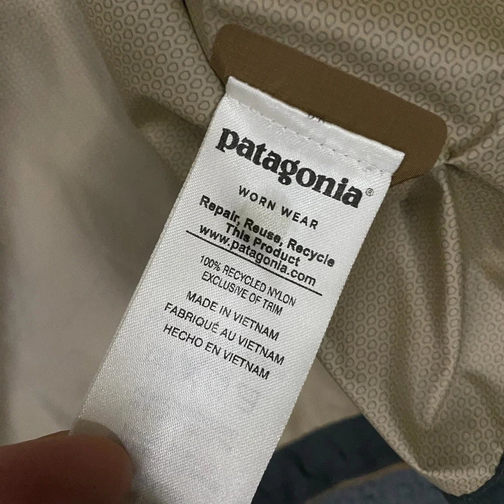 Patagonia Torrentshell Jacket Mens Medium Red Gold Rain Waterproof